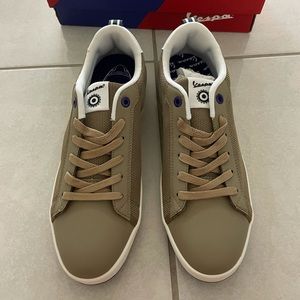 New Vespa Freccia Trainer Men’s Shoes size 9 U.S